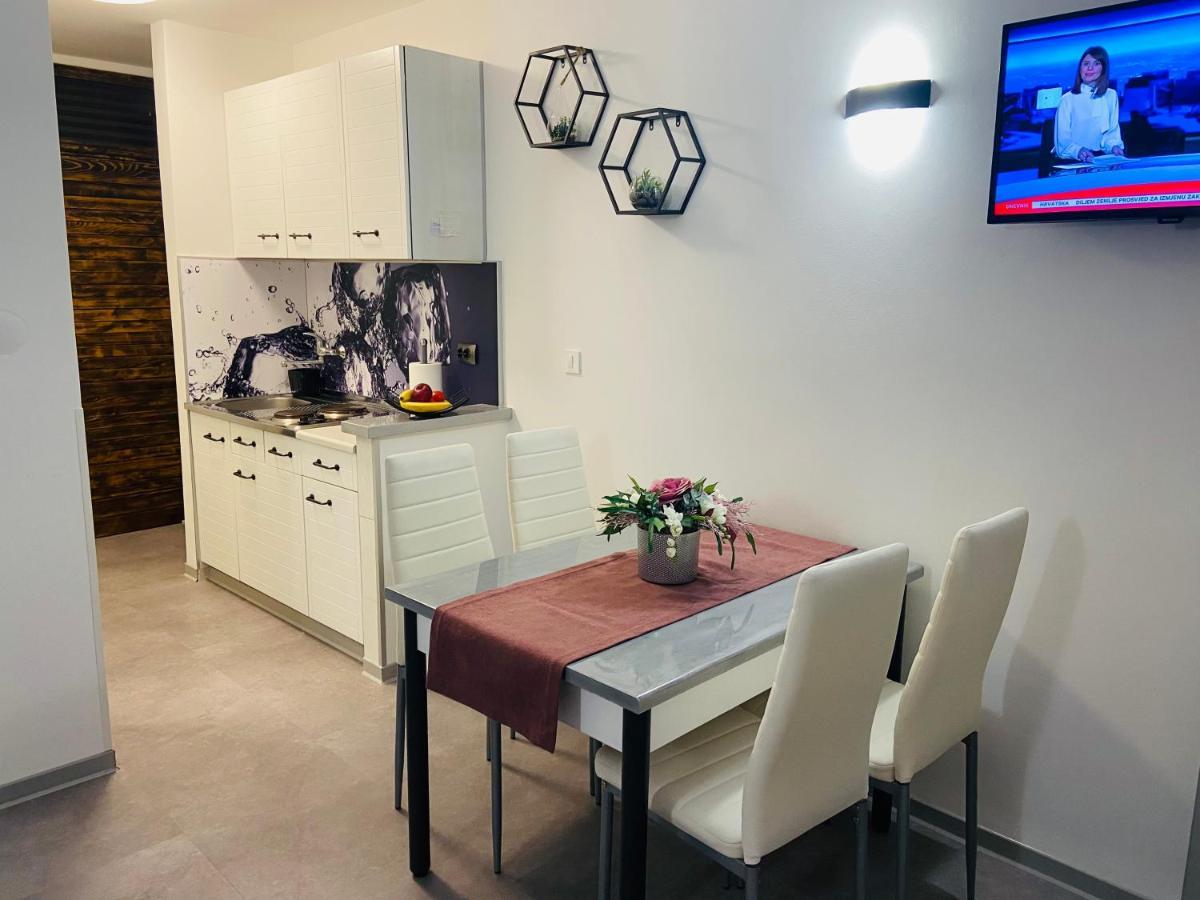 Apartman Stipancic لابين المظهر الخارجي الصورة